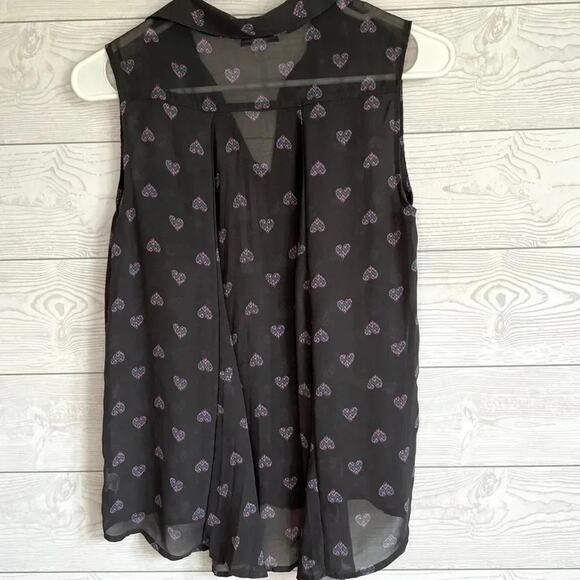 American Eagle Outfitters gray sheer button down sleeveless blouse  Size  XS - Picture 3 of 3